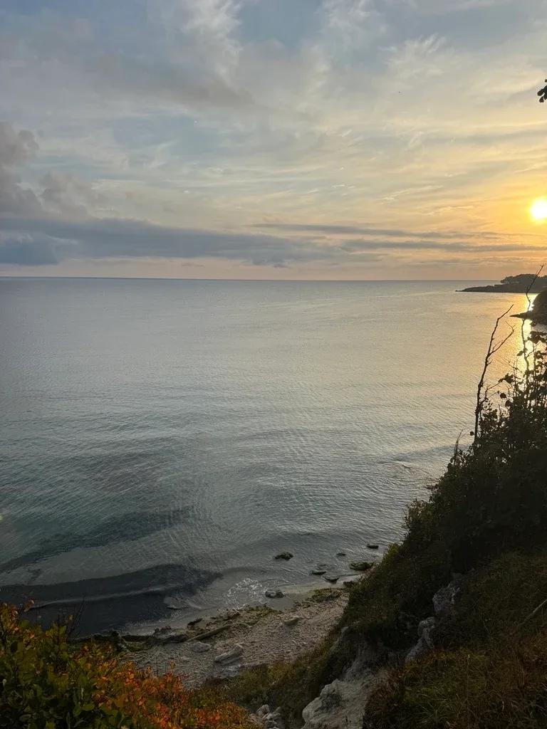 Самотният въжен плаж / The lonely rope beach